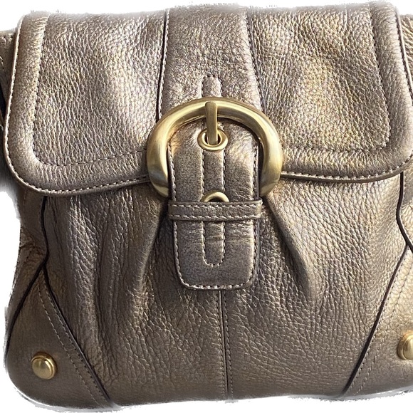 B makowsky crossbody. - Picture 11 of 14